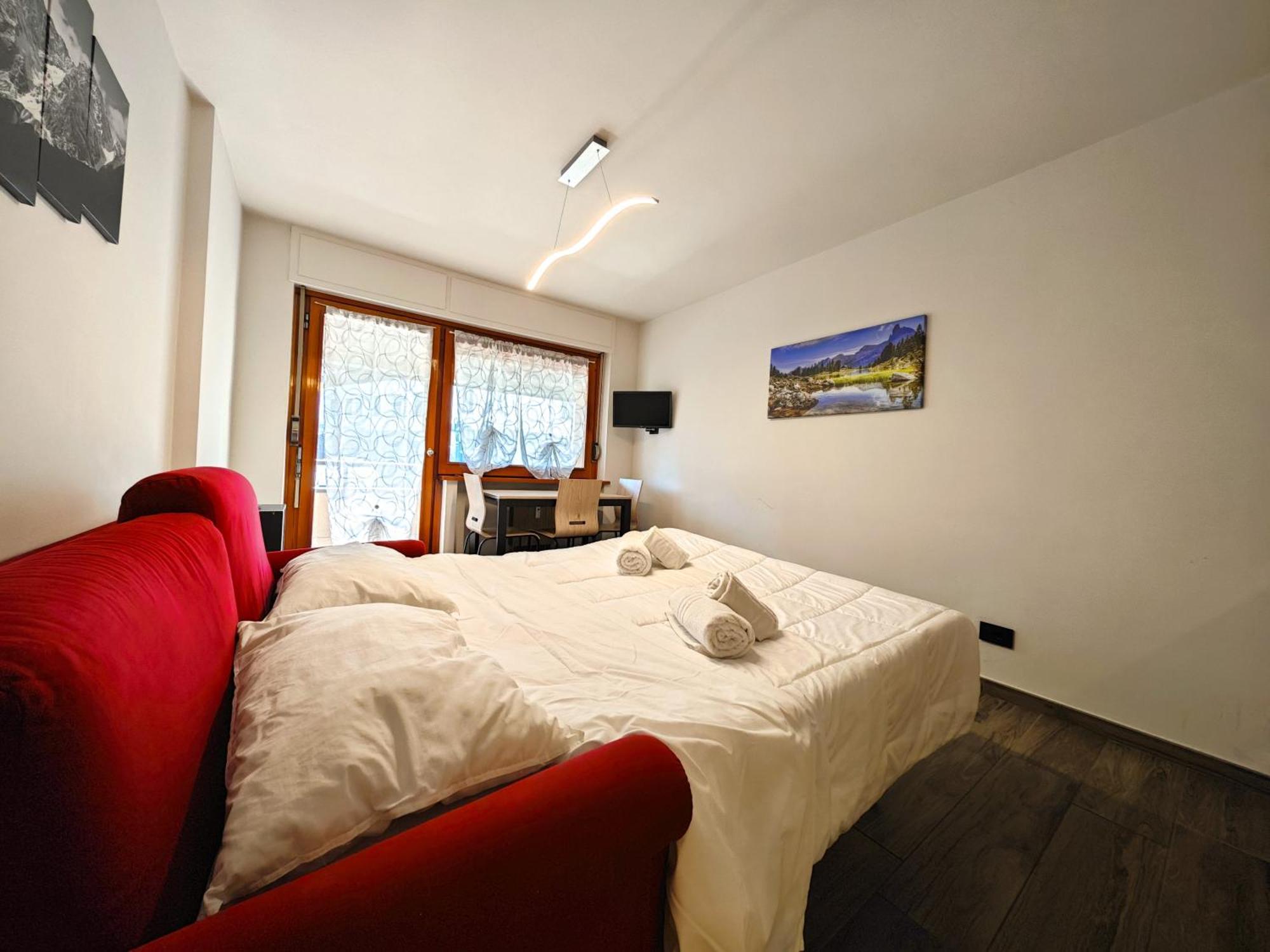 Hostdomus - City Center Apartment Colle Colle Sestriere Eksteriør bilde
